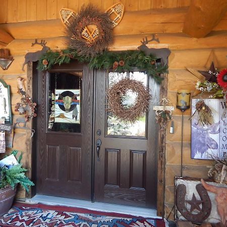 Idle Spurs Log Cabin Bed & Breakfast Black Diamond エクステリア 写真
