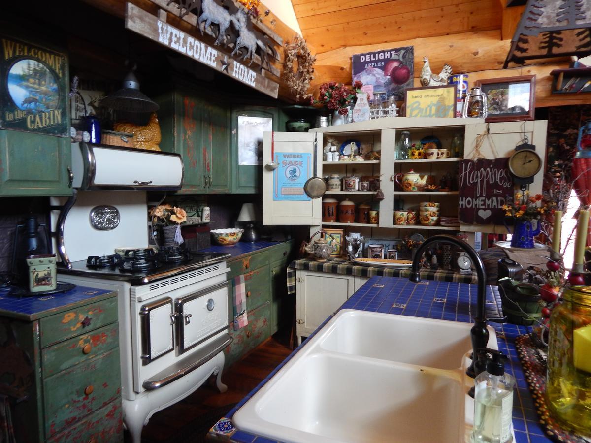 Idle Spurs Log Cabin Bed & Breakfast Black Diamond エクステリア 写真